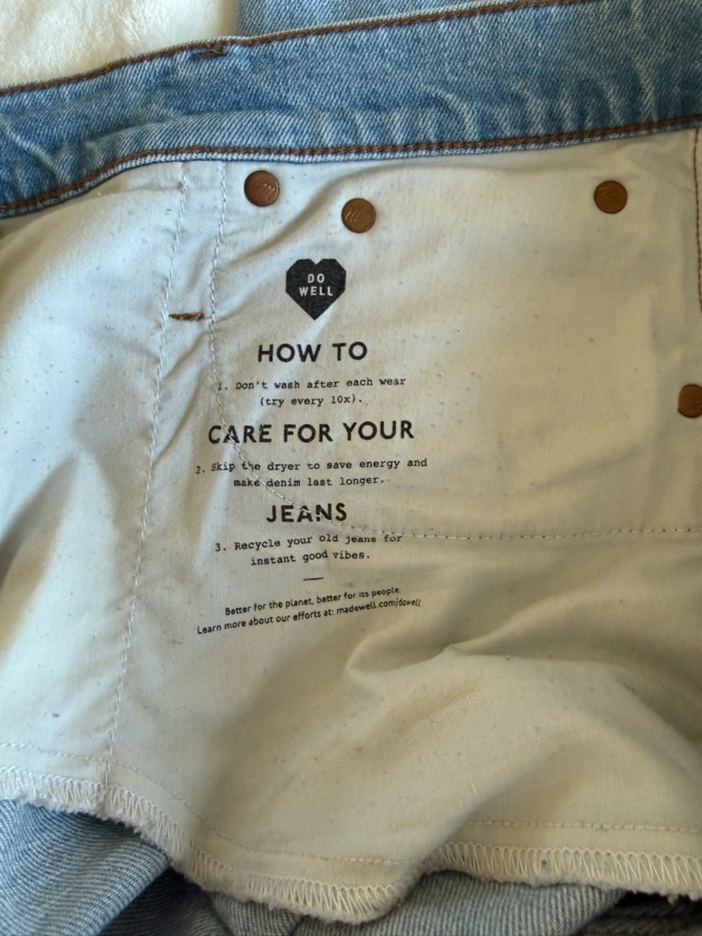 Madewell High-Rise Jeans in Light Blue - Picture 9 of 12